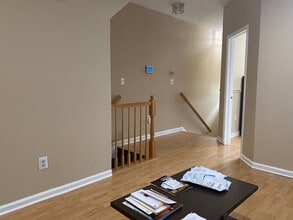 20 Ashby Lane3 - Upstairs Master Bed Front in Newark, NJ - Building Photo - Building Photo
