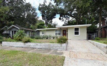 3843 Valencia Rd in Jacksonville, FL - Building Photo - Building Photo