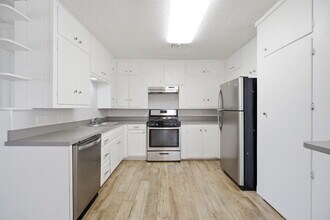 3302 28th St in Lubbock, TX - Foto de edificio - Building Photo