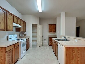 10709 Lipan Trail in Fort Worth, TX - Building Photo - Building Photo