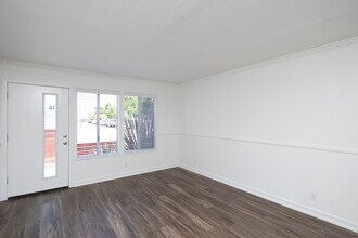 McMission Village Apartments in San Diego, CA - Building Photo - Building Photo