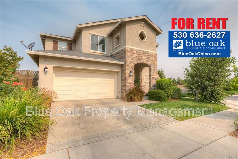 3299 Sespe Creek Way in Chico, CA - Foto de edificio