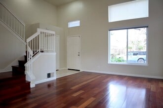 3930 Springfield Common in Fremont, CA - Building Photo - Building Photo