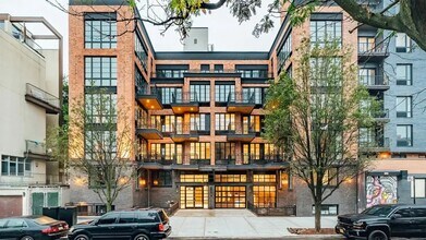 987 Willoughby Ave in Brooklyn, NY - Building Photo - Building Photo