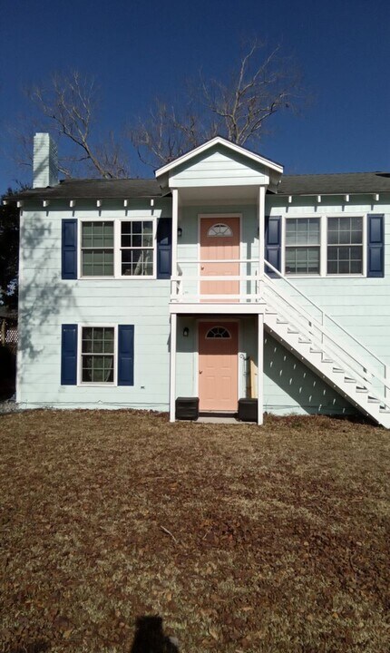 3002 Market St in Newport, NC - Building Photo