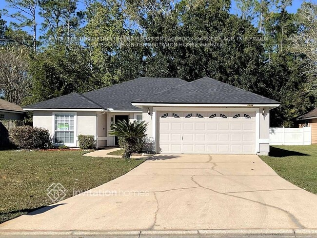 property at 1736 Northglen Cir