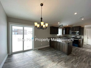583 Lincoln St in Rigby, ID - Building Photo - Building Photo