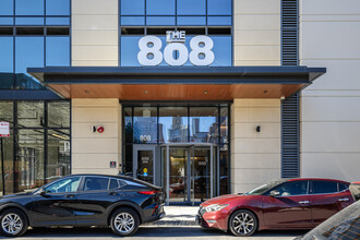 The 808 Cleveland in Chicago, IL - Building Photo - Building Photo