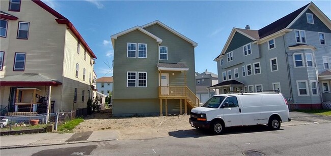 206-208 Cottage St in Central Falls, RI - Building Photo - Building Photo