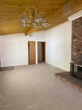 11299 Weber Ave in Moreno Valley, CA - Foto de edificio - Building Photo