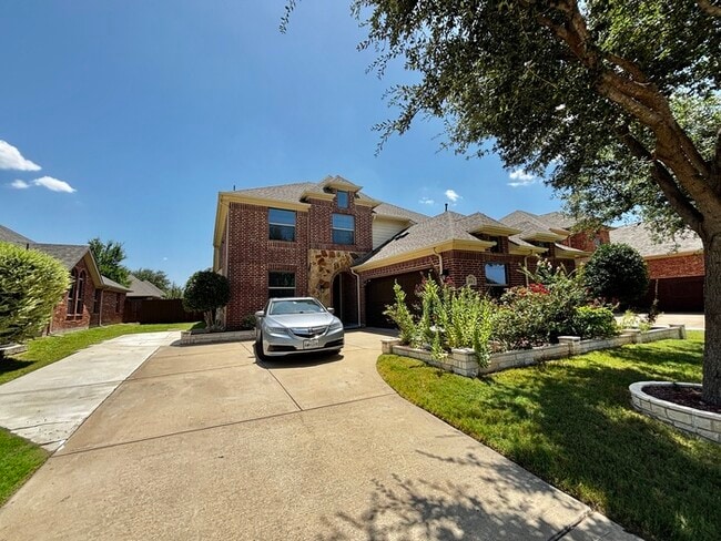 property at 604 Knightsbridge Ln