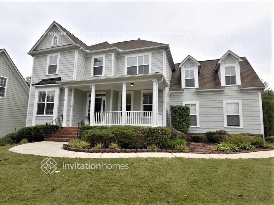 131 3 Greens Dr in Huntersville, NC - Foto de edificio