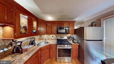 3 Fillmore Pl in Trenton, NJ - Building Photo - Building Photo