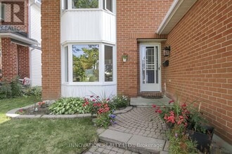 76 Chickasaw Crescent in Ottawa, ON - Building Photo - Building Photo