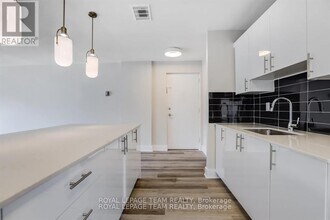 325 Besserer St in Ottawa, ON - Building Photo - Building Photo