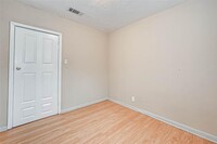 3034 Akard St photo'