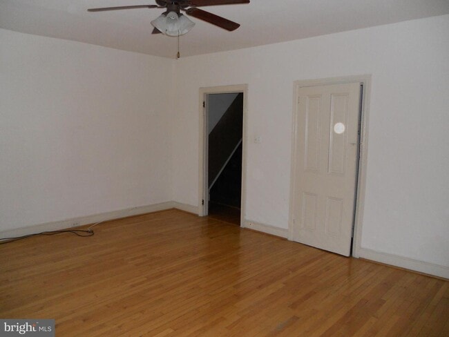 4265 Ridge Ave photo'
