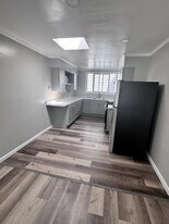 1646 Yosemite Ave in San Francisco, CA - Building Photo