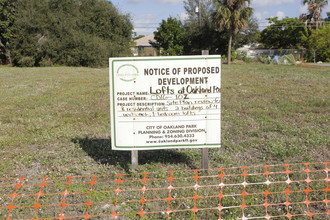 Lofts at Oakland Park in Oakland Park, FL - Building Photo - Building Photo