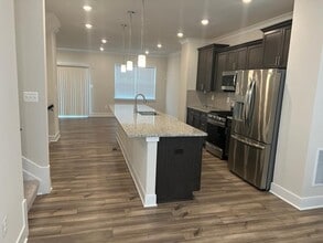 1435 Clingmans Dome Dr in Frederick, MD - Building Photo - Building Photo