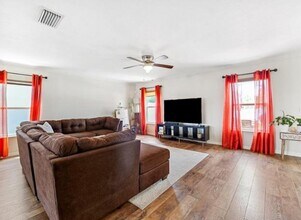 12925 Keefer Ct in Spring Hill, FL - Building Photo - Building Photo