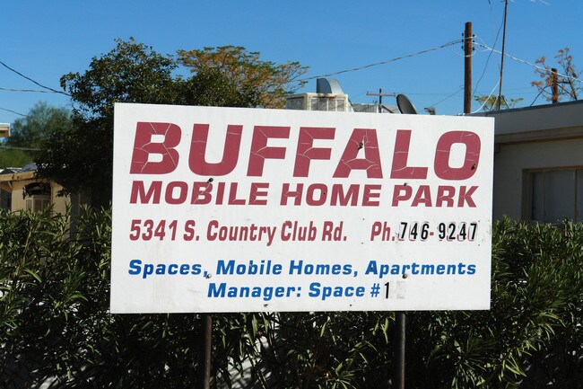 Buffalo Mobile Park - 42 Rentals in Tucson, AZ - Building Photo - Building Photo