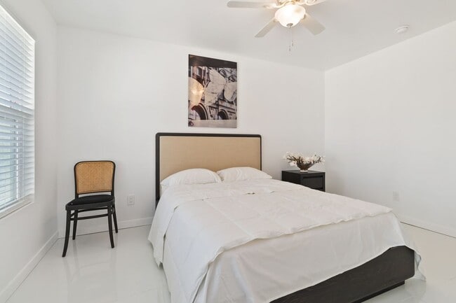 property at 1092 TX-46