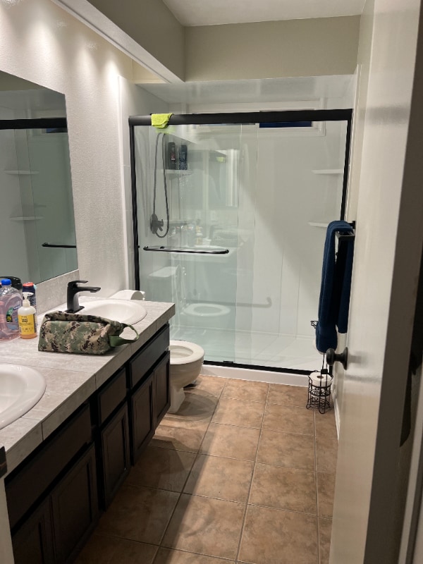 2825 Brandeis Dr in Oceanside, CA - Foto de edificio - Building Photo