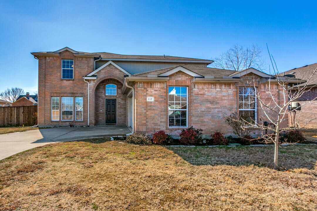 117 Tripp Trl in Denton, TX - Building Photo