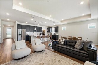 13673 Fresh Ivy St in Oakland, FL - Building Photo - Building Photo