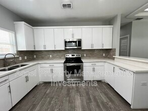304 Rafael Dr in San Juan, TX - Building Photo - Building Photo