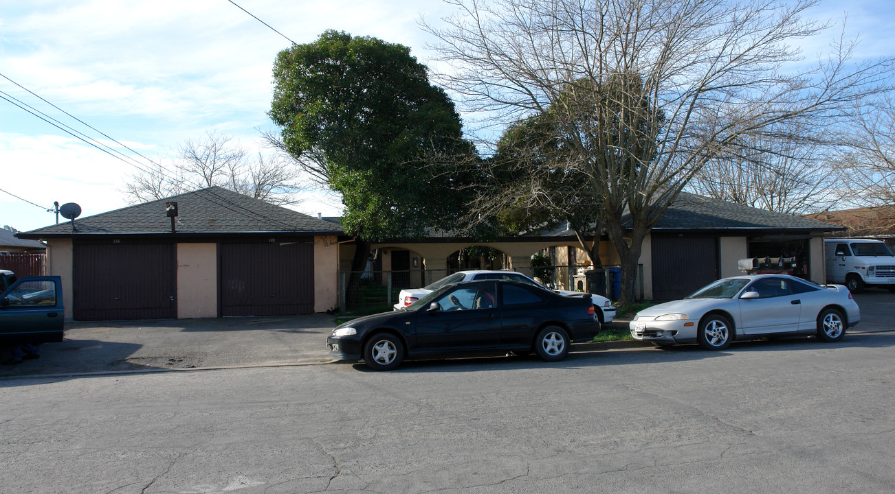 148 Eddy Dr in Santa Rosa, CA - Building Photo