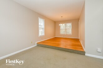 140 Glen Holly Dr in Roswell, GA - Building Photo - Building Photo