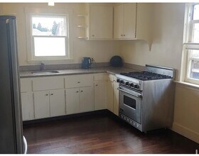 5530 Beaudry St, Unit D in Emeryville, CA - Foto de edificio - Building Photo