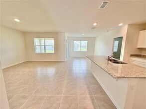 5067 Tana Ter in St. Cloud, FL - Building Photo - Building Photo