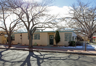 1114 Gold Ave SW in Albuquerque, NM - Foto de edificio - Building Photo