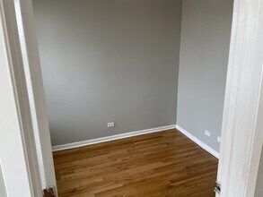 4017 W Van Buren St in Chicago, IL - Building Photo - Building Photo