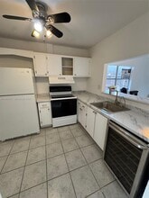 11289 SW 88th St in Miami, FL - Building Photo - Building Photo