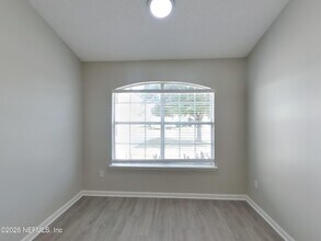 1330 Summerbrook Dr in Middleburg, FL - Building Photo - Building Photo