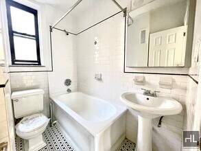 WEST 45 STREET in New York, NY - Building Photo - Building Photo