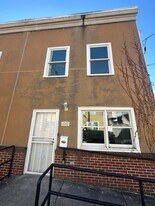 2242 Latona St in Philadelphia, PA - Building Photo