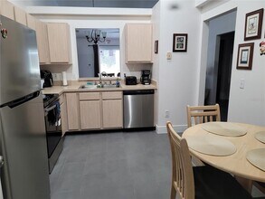 730 Pine Cone Dr in Davenport, FL - Building Photo - Building Photo