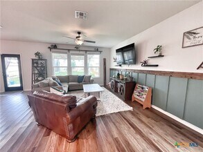 1931 Brandywine Dr in New Braunfels, TX - Building Photo - Building Photo