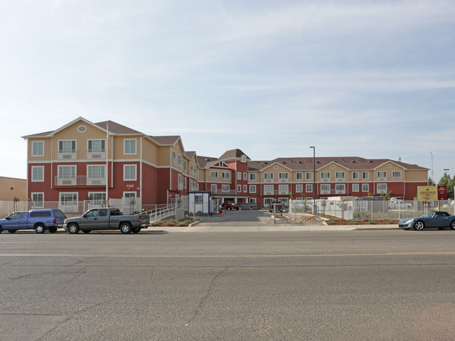 Sierra Gateway II in Fresno, CA - Building Photo - Building Photo