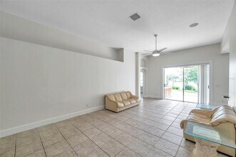 1915 Fruitridge St in Brandon, FL - Building Photo - Building Photo