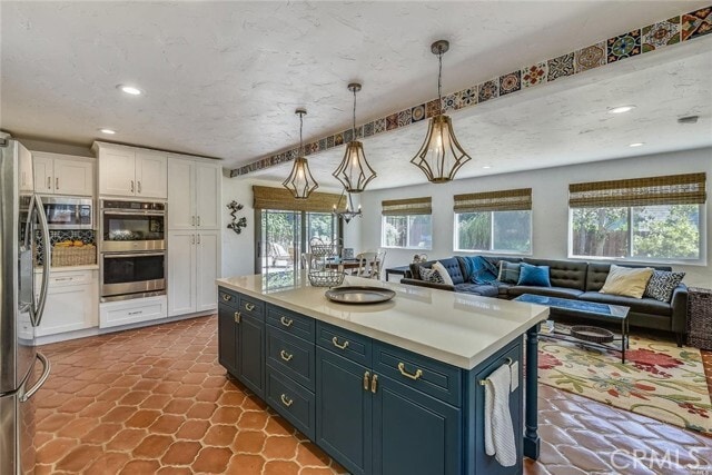 property at 9 El Camino Real