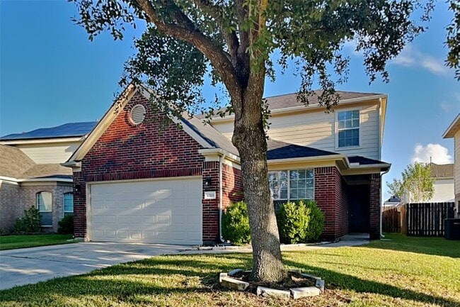 12115 Carriage Oak Cir