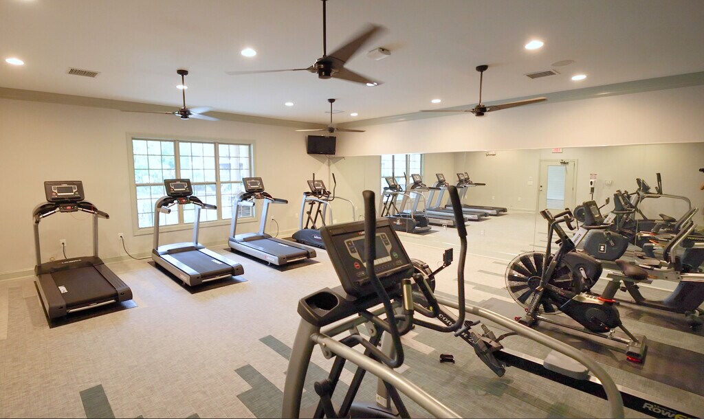 ParcStone Apartment Homes Fayetteville, NC Apartments