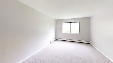 17 Stenwick Dr in Churchville, NY - Building Photo - Building Photo