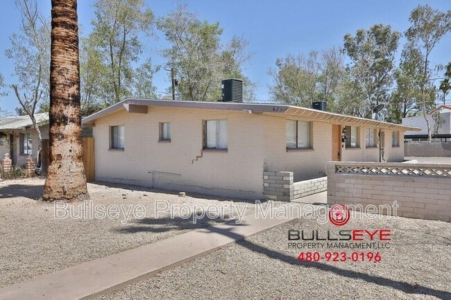 property at 621 S California St